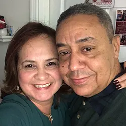 Roberto y Sardis Ramos - Autores - Avivirfelices.net